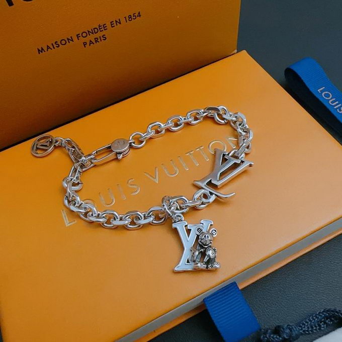 Louis Vuitton Bracelet ID:20231105-149